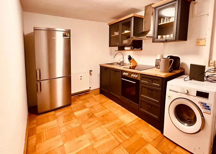 Luxe Living: Opulent Elegance Unleashed Köln