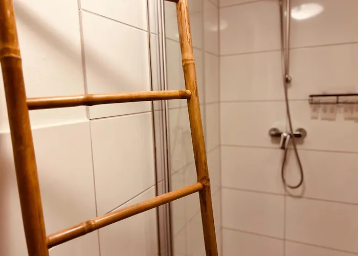 Lejlighed Luxe Living: Opulent Elegance Unleashed Köln