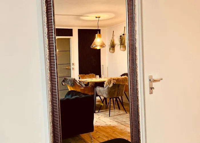 Luxe Living: Opulent Elegance Unleashed * Köln