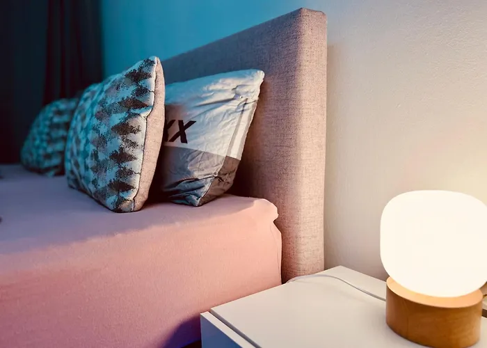 Luxe Living: Opulent Elegance Unleashed *