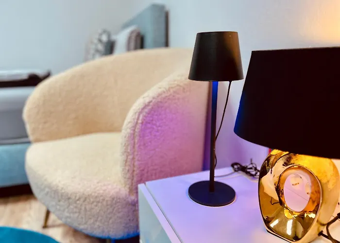 Luxe Living: Opulent Elegance Unleashed Lejlighed Köln