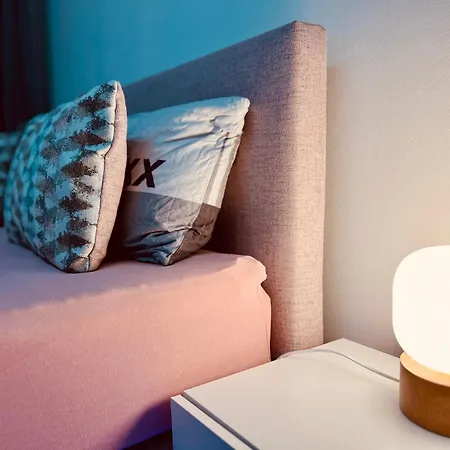 Luxe Living: Opulent Elegance Unleashed *